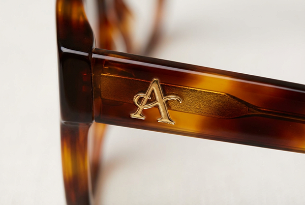 Hot Stamping Classic Branding Appeal Hot Stamping Classic Branding Appeal