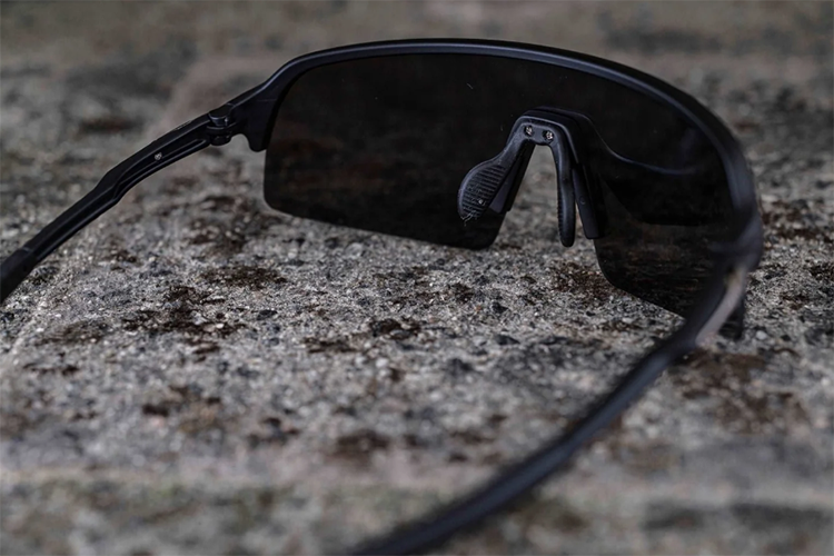 Nosepad for sport glasses