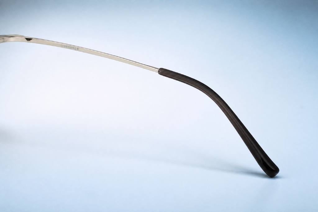 IP-Plated-Frame-Macro-Photography.jpg