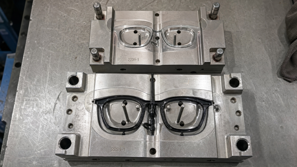 Injection-Production-Process.jpg